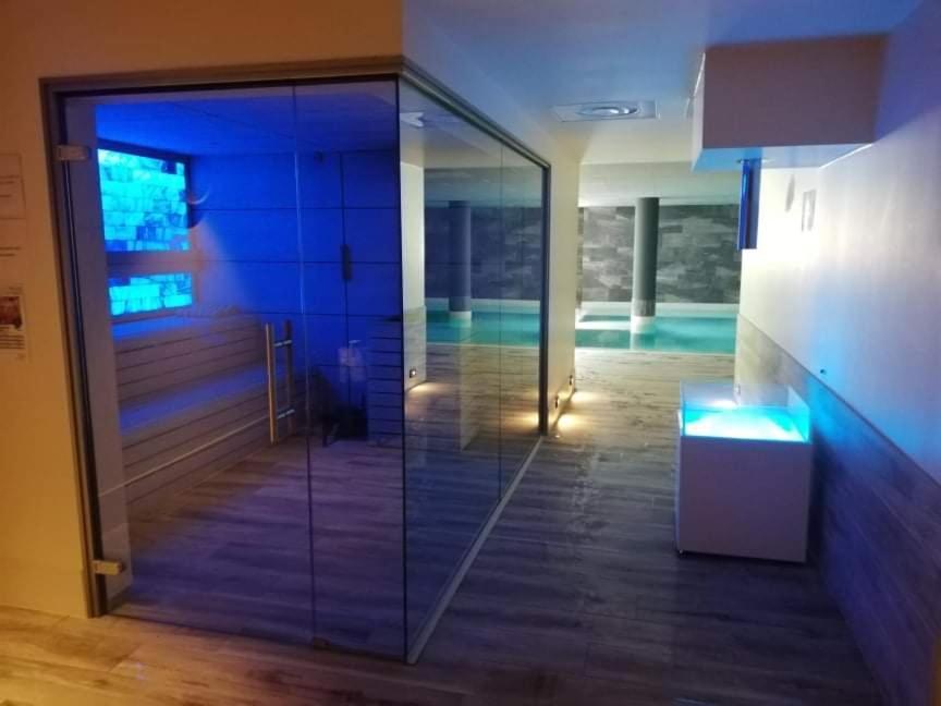 Appartement Prive Dans Residence Balneo Aladin Cauterets Dış mekan fotoğraf