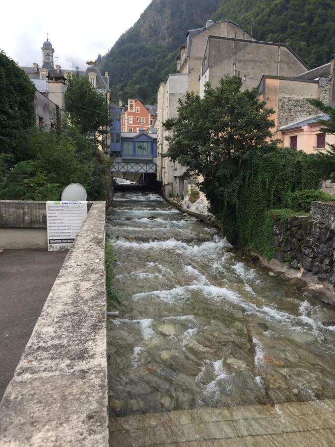Appartement Prive Dans Residence Balneo Aladin Cauterets Dış mekan fotoğraf